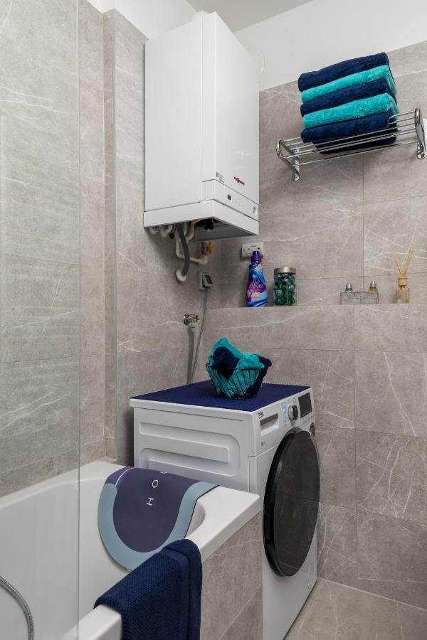 Apartman Flos Maris リエカ エクステリア 写真